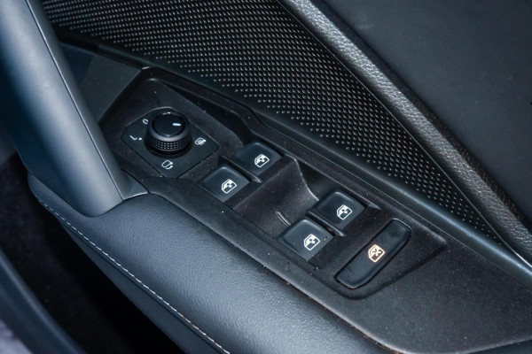 2025 MY26 Volkswagen Tayron R4 110TSI Life SUV