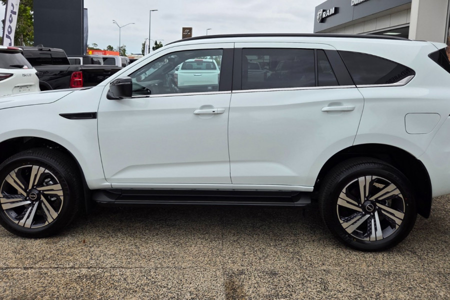 2025 Isuzu MU-X LS-T SUV Image 6
