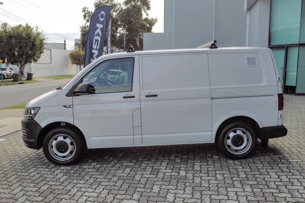 2019 Volkswagen Transporter T6 SWB Van Van Image 4
