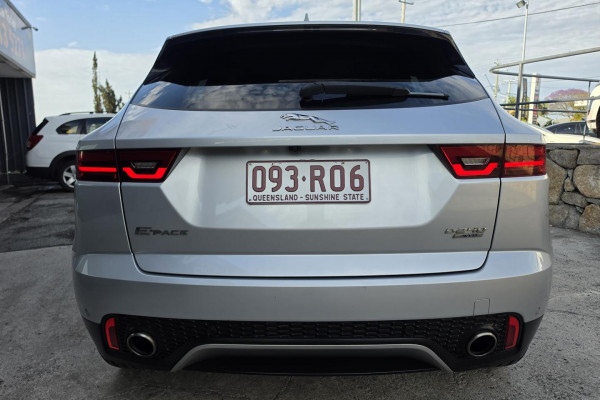 2018 Jaguar E-PACE X540 D240 HSE SUV Image 8