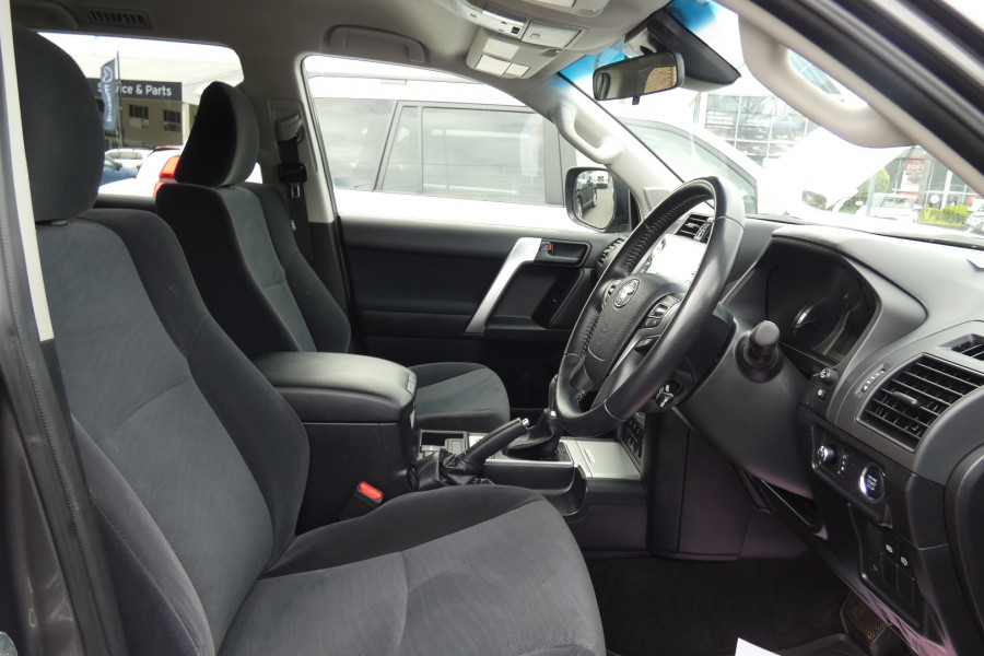 2023 Toyota LandCruiser Prado GDJ150R GXL SUV Image 12
