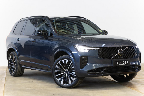 2026 Volvo XC90 L Series Ultra B5 Dark SUV Image 1