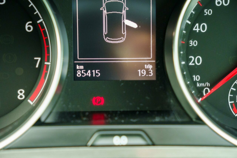 2013 Volkswagen Golf 7 90TSI Comfortline Hatch Image 18