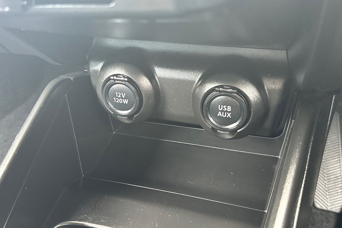 2023 Suzuki Swift AZ Series II GL Hatch Image 13