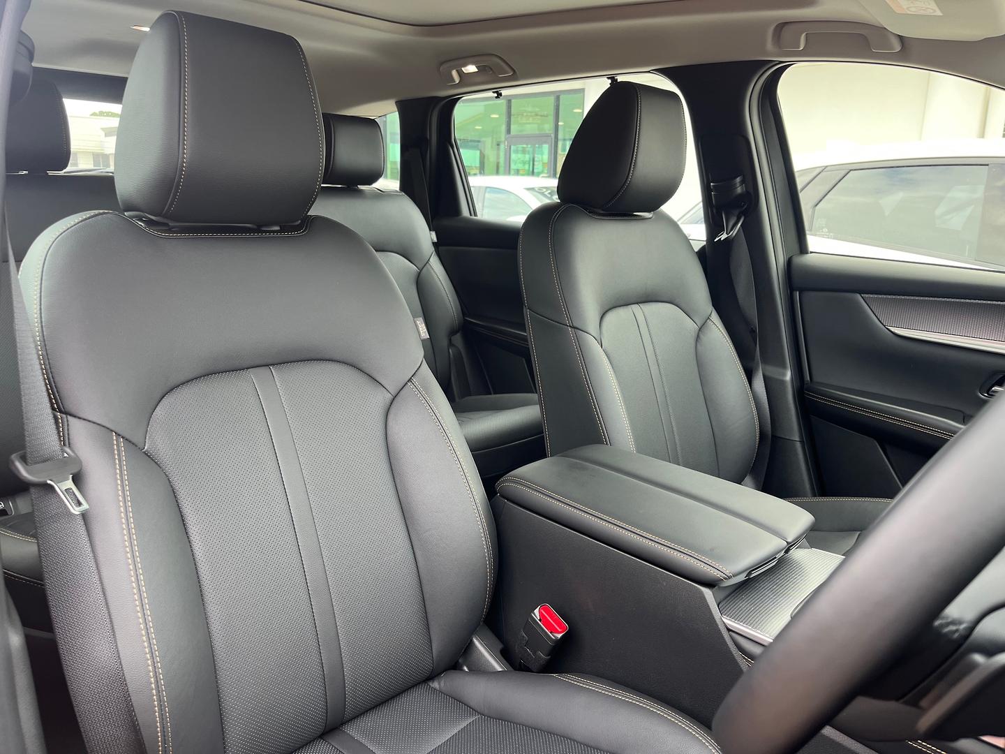 2024 Mazda CX-80 KL G40e GT SUV Image 14