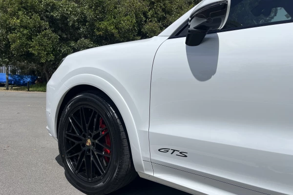 2024 Porsche Cayenne 9YA II GTS SUV Image 12