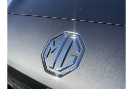 2024 MY23 MG MG4 MEH32 Essence 64 Hatch