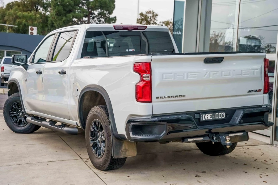 2023 MY24 Chevrolet Silverado T1 1500 ZR2 W/Tech Pack Ute Image 2