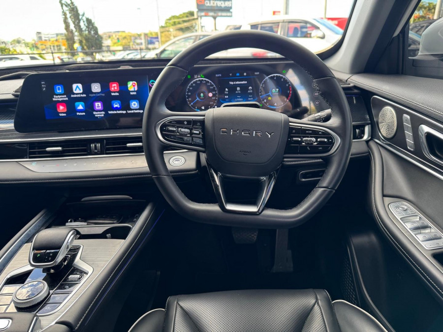 2023 Chery Tiggo 7 Pro T32 Ultimate AWD SUV Image 11