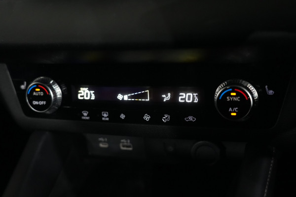 2022 Mitsubishi Outlander Aspire SUV image 19