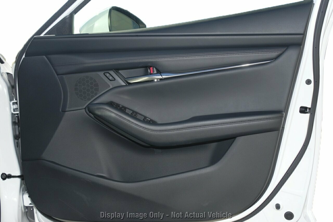 2025 Mazda 3 BP Series G20 Touring Hatch Image 14