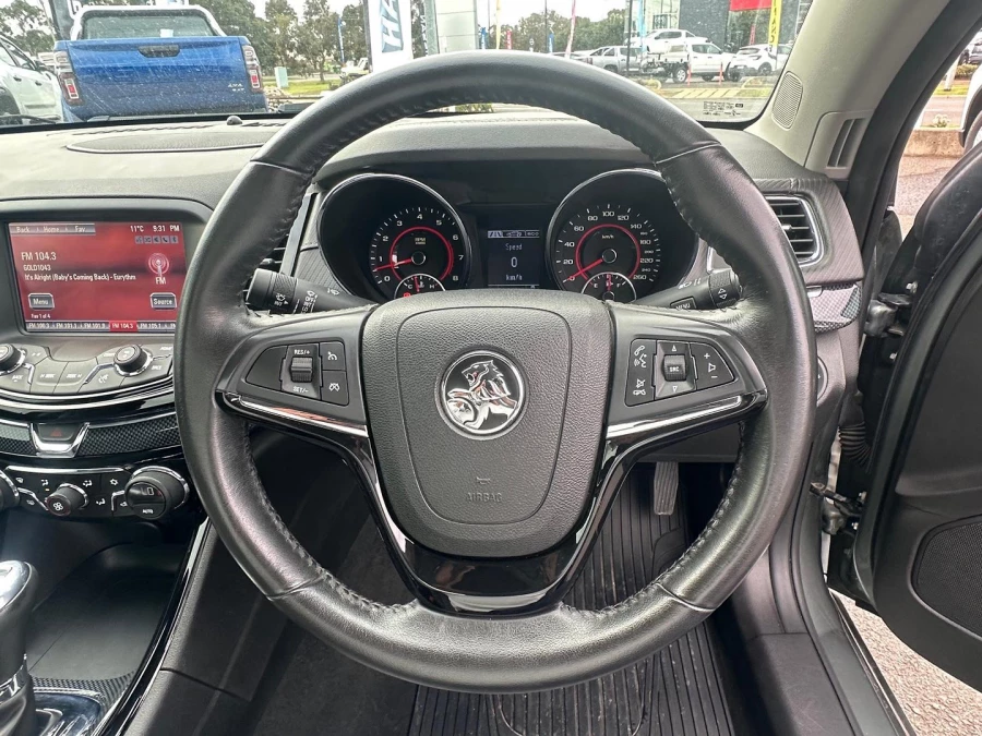 2015 Holden Ute VF SV6 Ute Image 17