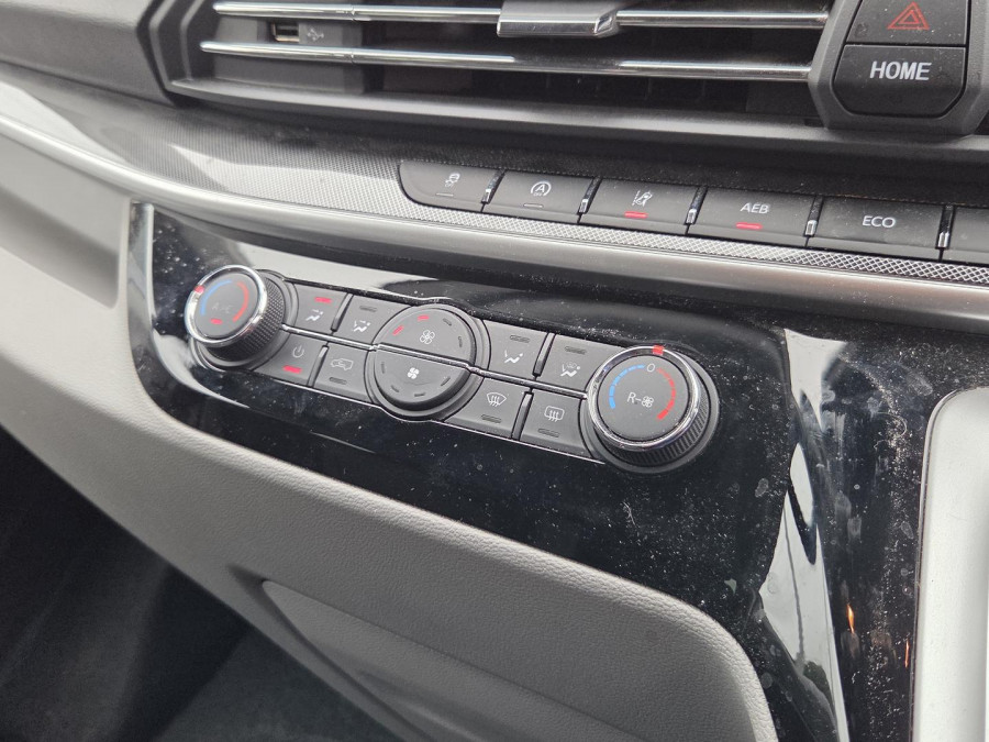 2023 LDV Deliver 9  LWB Van Image 14