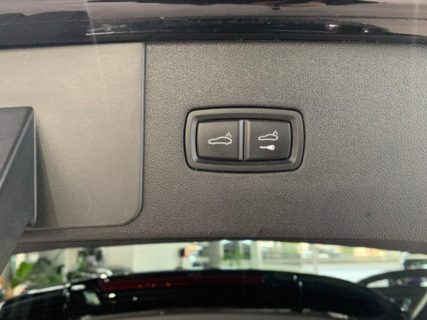 2022 Porsche Cayenne 9YA  SUV image 22