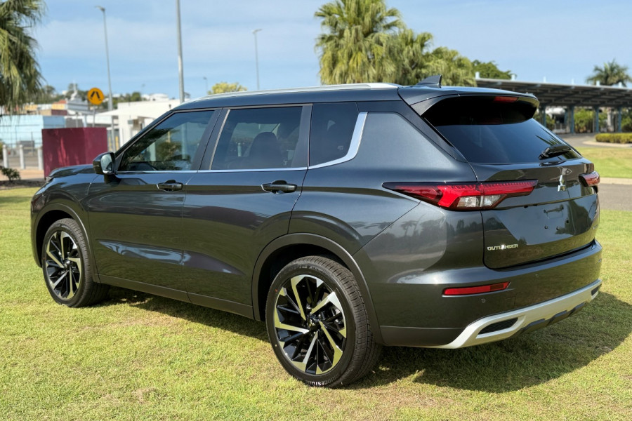 2024 Mitsubishi Outlander ZM Aspire SUV Image 19