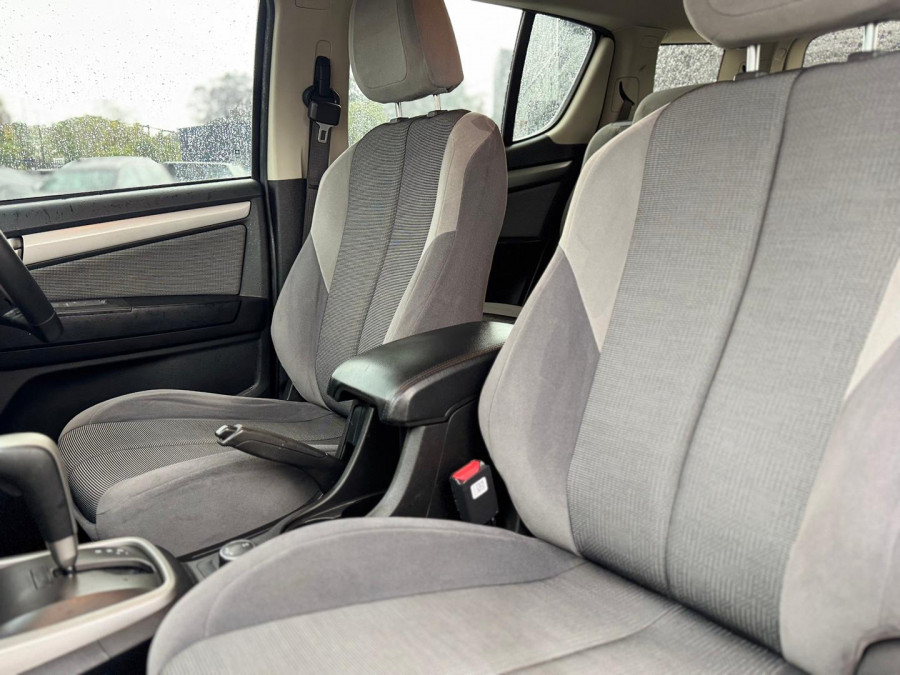 2015 Holden Colorado 7 RG LT SUV Image 12