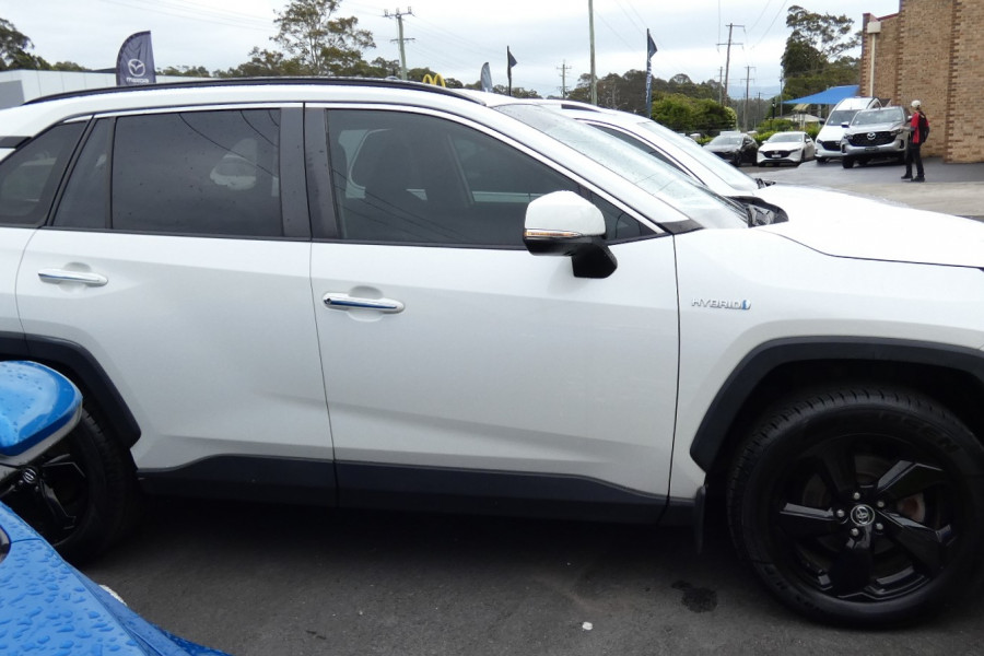 2019 Toyota RAV4 AXAH52R CRUISER 2WD HYBRID SUV Image 11
