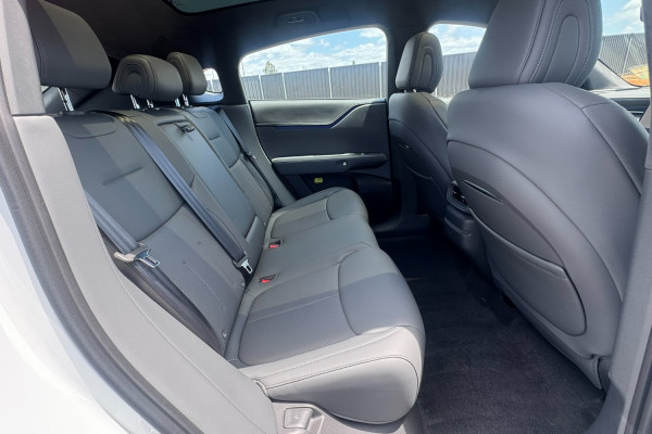 2026 XPeng G6  Performance SUV Image 10