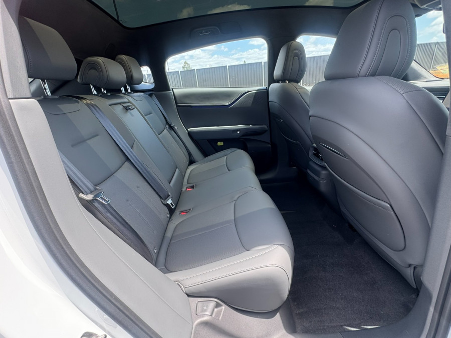 2026 XPeng G6  Performance SUV Image 10