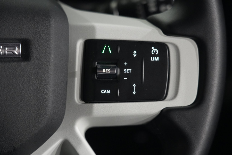 2024 Land Rover Defender L663 110 P300 S SUV Image 23