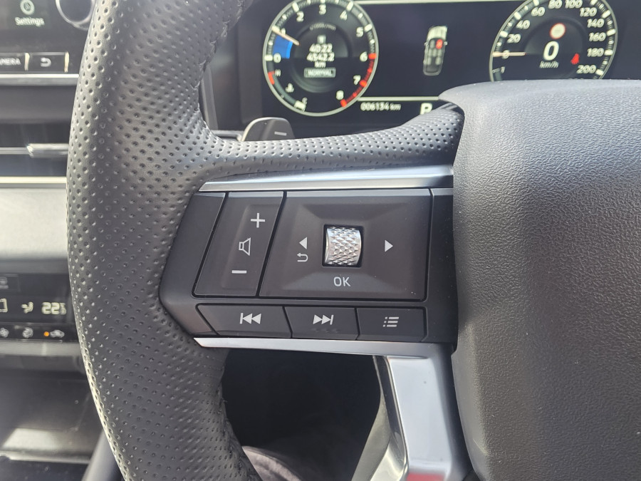 2024 Mitsubishi Outlander ZM Exceed SUV Image 21