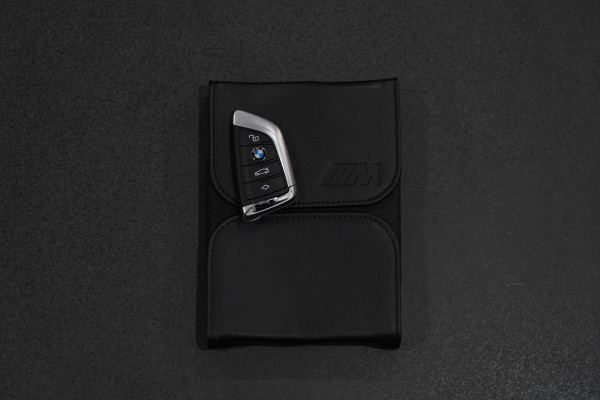 2022 BMW M4 50 Jahre Edition X Drive Coupe Image 53