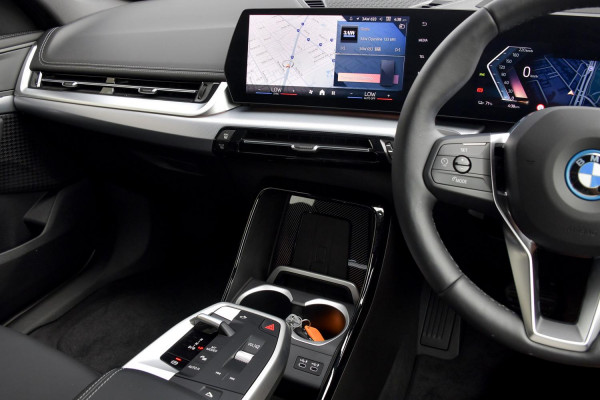 2025 BMW iX1 U11 eDrive20 xLine SUV image 7