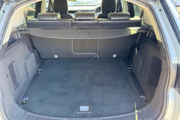 2016 MY16.5 Land Rover Discovery Sport L550 SD4 HSE SUV Image 14