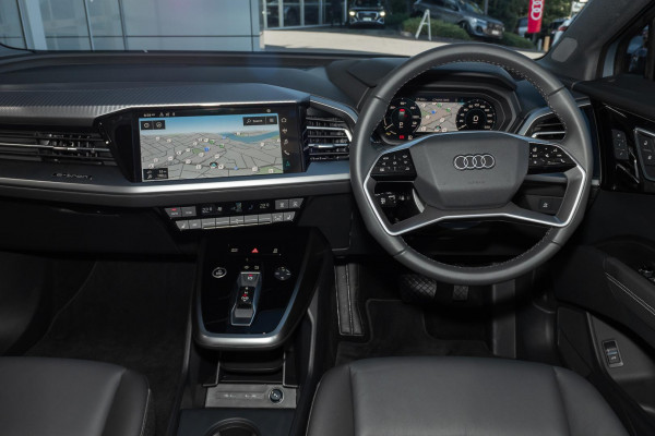 2025 MY26 Audi Q4 e-tron F4 45 SUV image 4