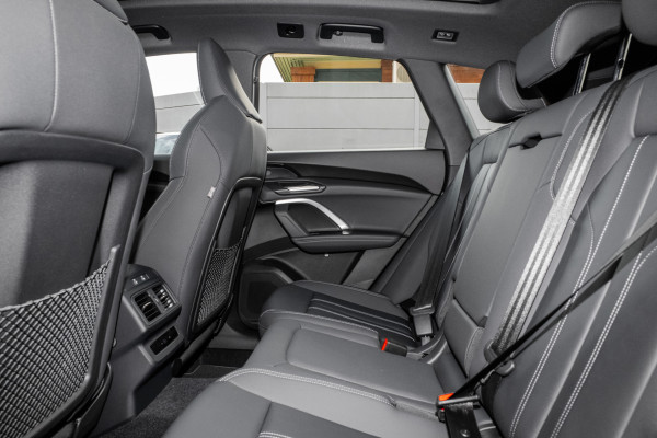 2025 Audi Q5 FY TFSI SUV image 9