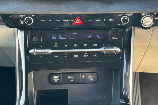 2021 Kia Carnival KA4 Platinum People Mover Image 18