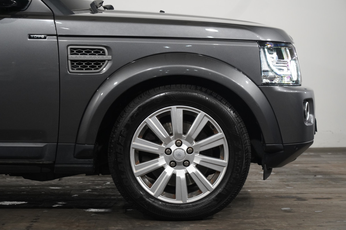 2015 Land Rover Discovery 3.0 Tdv6 SUV Image 5