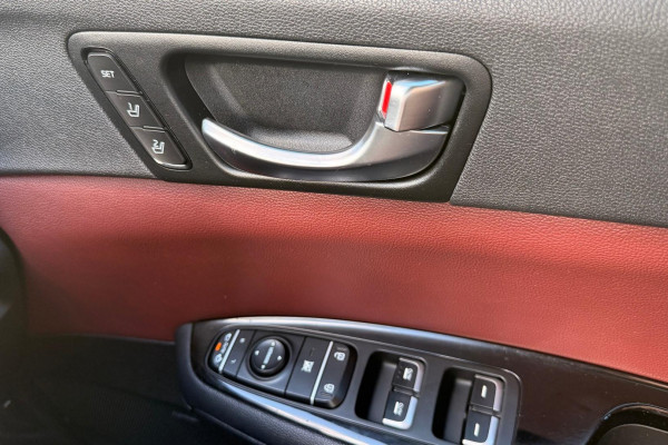 2016 Kia Optima JF GT Sedan Image 19
