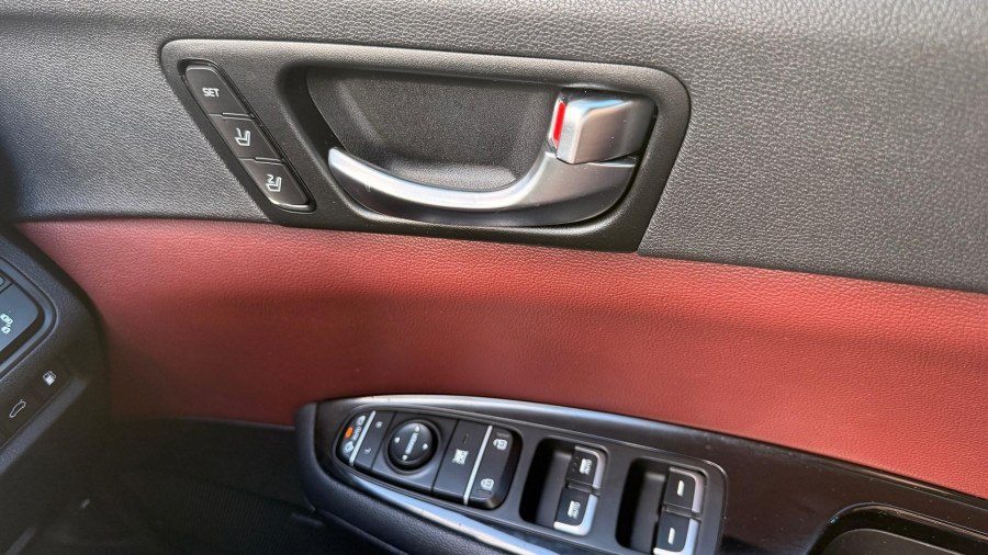 2016 Kia Optima JF GT Sedan Image 19