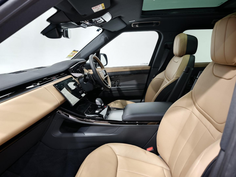 2026 Land Rover Range Rover Sport L461 D300 Dynamic SE SUV Image 25