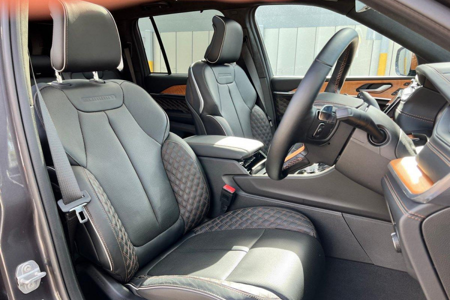 2022 MY23 Jeep Grand Cherokee WL Summit Reserve 4xe SUV Image 16