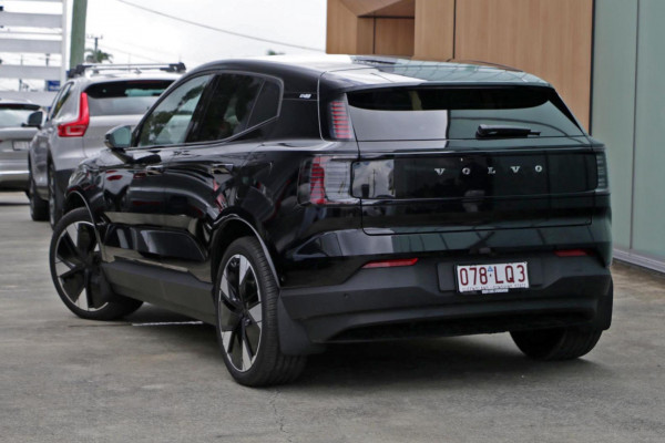 2024 Volvo EX30  Twin Motor Performance Ultra SUV Image 4
