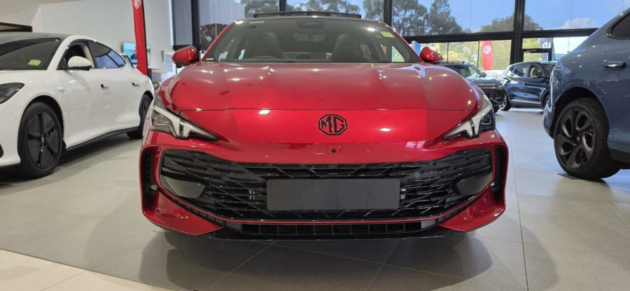 2025 MG MG7 IP42 Essence Sedan Image 2