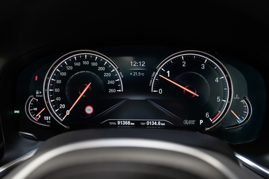 2018 BMW 7 Series 30d Sedan Image 24