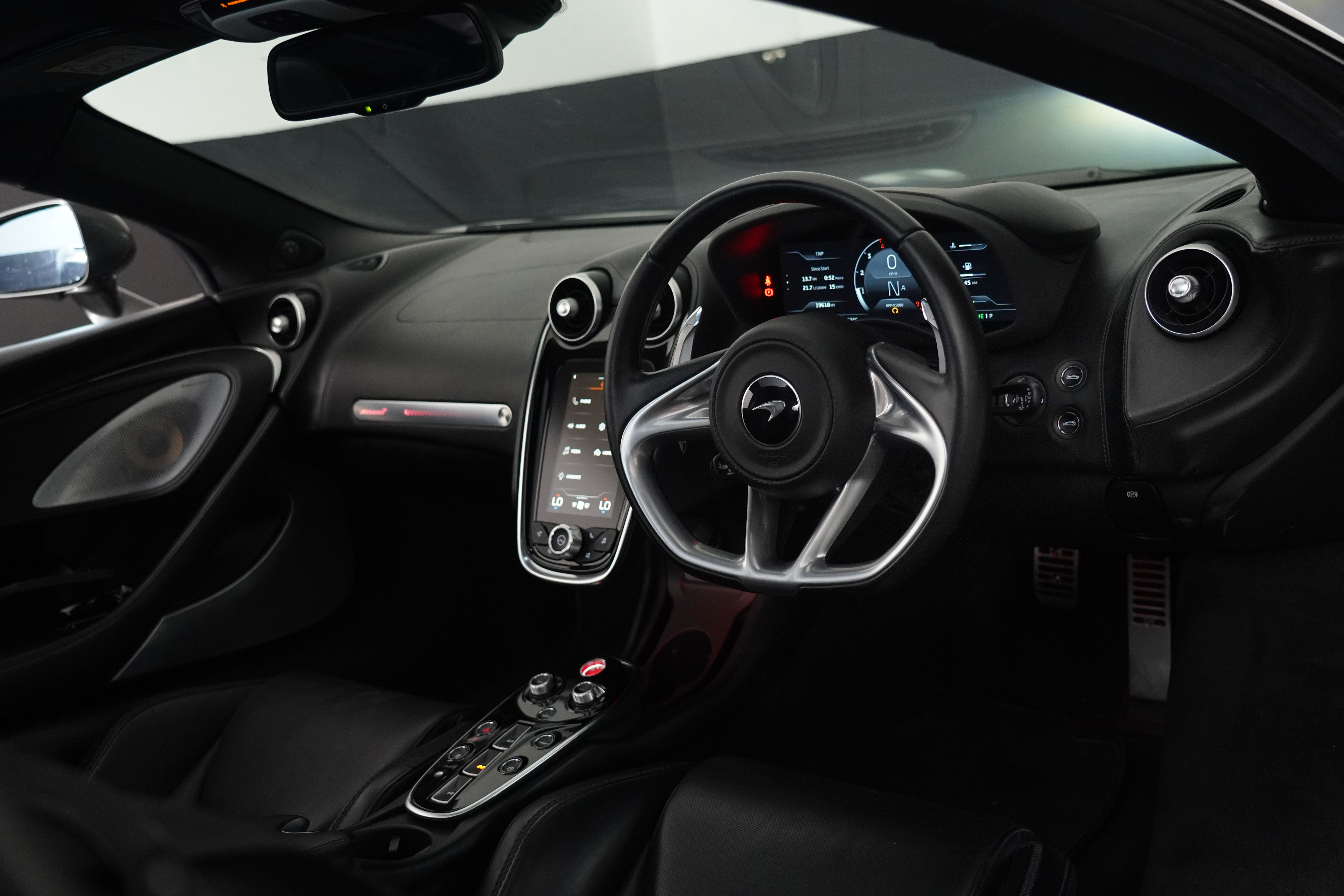 2021 McLaren GT Coupe Image 28