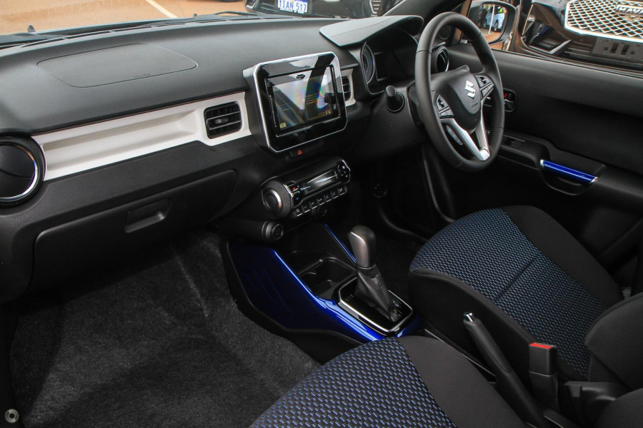 2024 Suzuki Ignis MF Series II GLX SUV Image 8