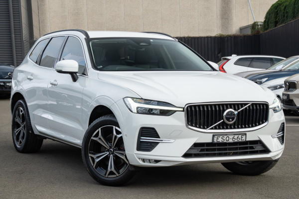 2022 Volvo XC60 UZ B5 Momentum SUV