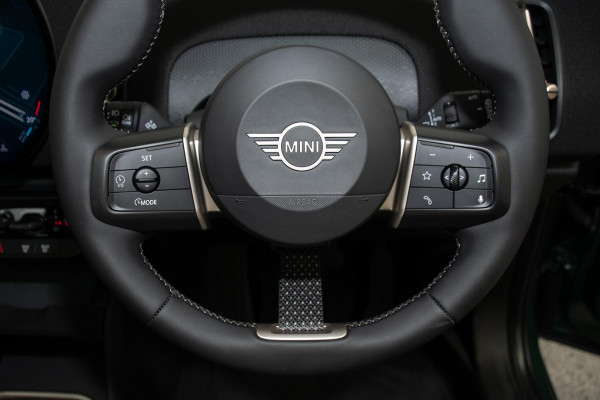 2026 MINI Countryman U25 S Favoured SUV image 12
