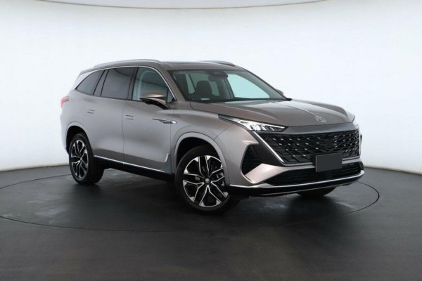 2025 MG QS IS31 Excite SUV Image 1