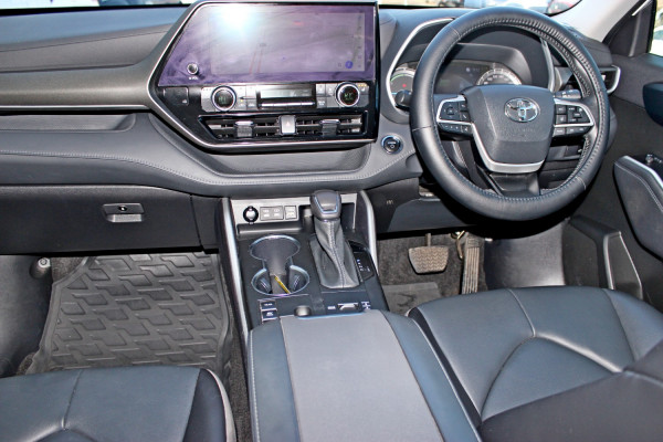 2023 Toyota Kluger AXUH78R GXL SUV Image 12