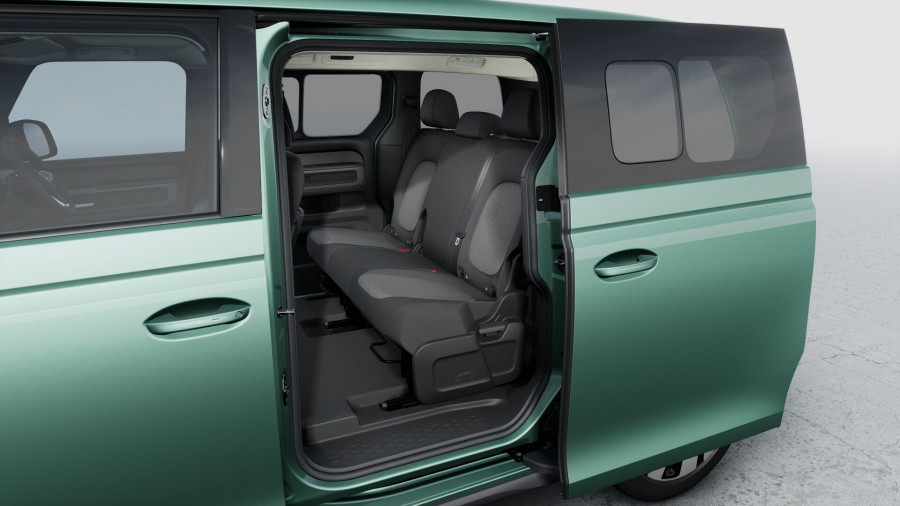 2025 Volkswagen ID. Buzz EB Pro BEV560 People Mover Image 9