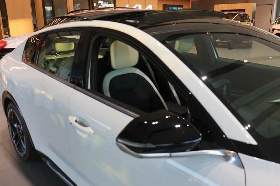 2025 Kia K4 CL4m GT-Line Sedan Image 7