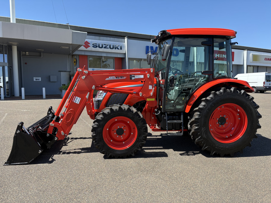 2025 Kioti RX8030 CAB TRACTOR w/ LOADER & BUCKET  RX8030 Tractors Image 8
