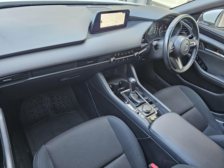 2021 Mazda 3 BP Series G20 Pure Hatch Image 24