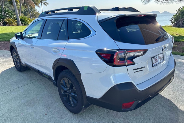 2025 Subaru Outback 6GEN AWD Sport XT SUV Image 6